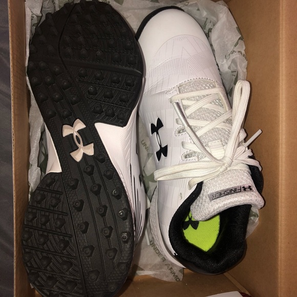 Under Armour Women's Lax Finisher Turf Cleats - Picture 2 of 3